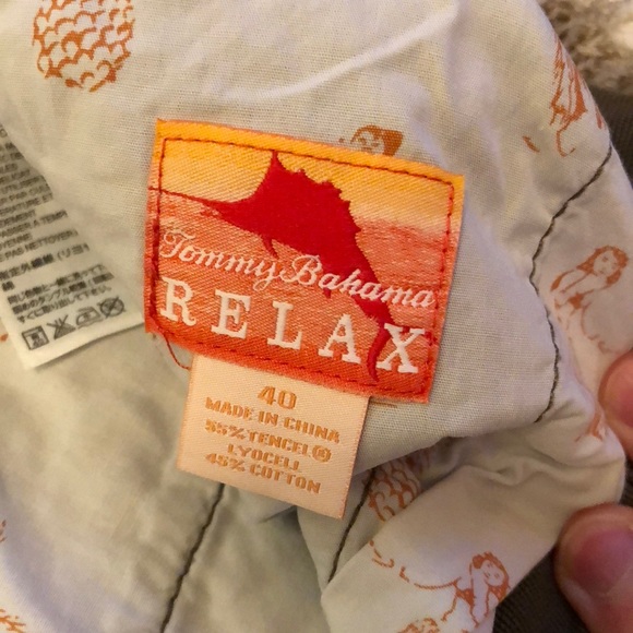 Tommy Bahama Relax Shorts Olive Green - Picture 2 of 2